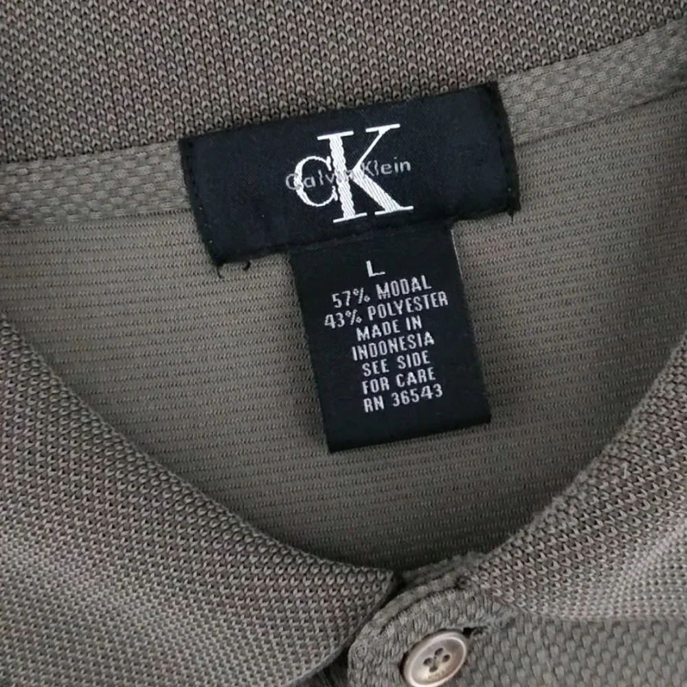 Men’s Calvin Klein Polo Short Sleeve Size L Quality Weave Classy